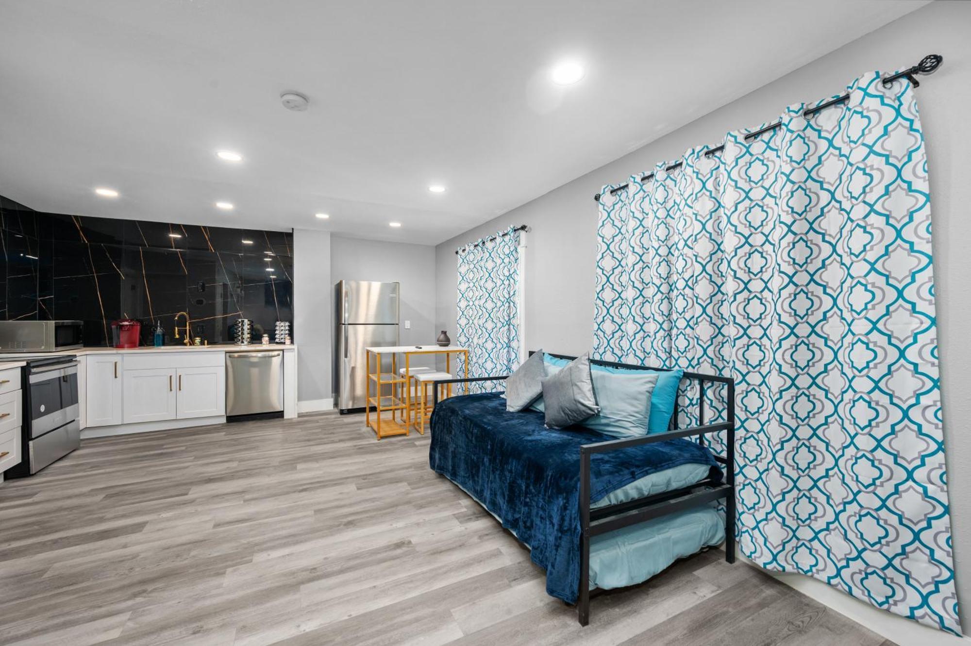 Comfortable 2Br Apt In Vibrant Houston Heights Exteriér fotografie